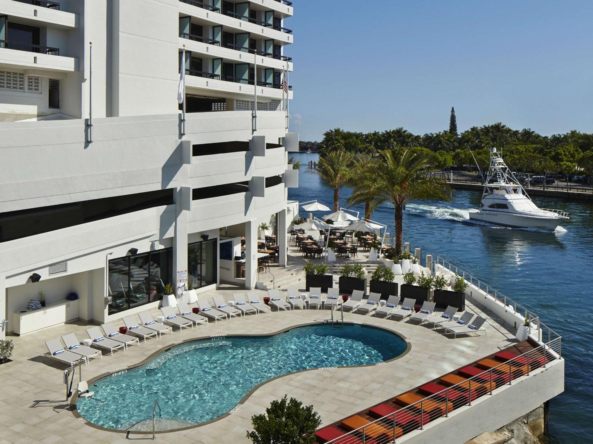 Waterstone Resort & Marina Boca Raton, Curio Collection By Hilton Екстериор снимка